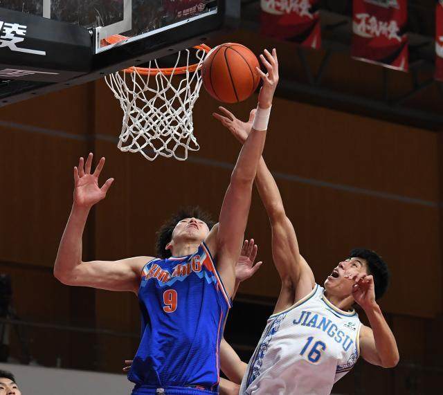 亚博体育官方入口-周琦宣布退出CBA新赛季：盼CBA联盟因此更加规范